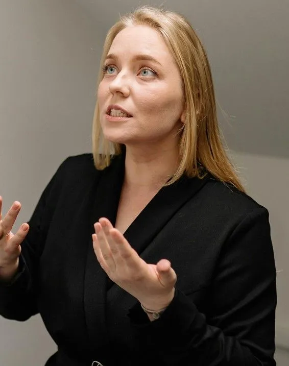 38.jpg?format=webp